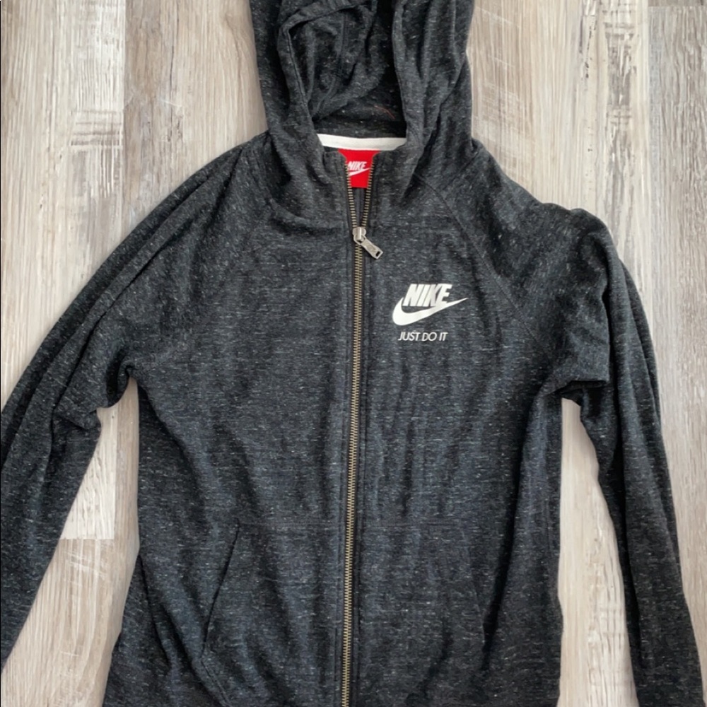 Zip up